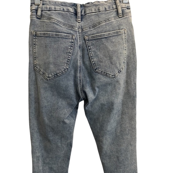 Express High Rise Skinny Jeans
High rise 
Flexx Hyper - Picture 13 of 14